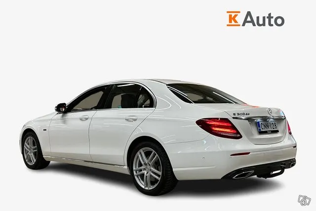 Mercedes-Benz E 300 300 de A Business Avantgarde Edition EQ Power * Widescreen / Koukku / Blis / Navi / Multibeam * Image 2